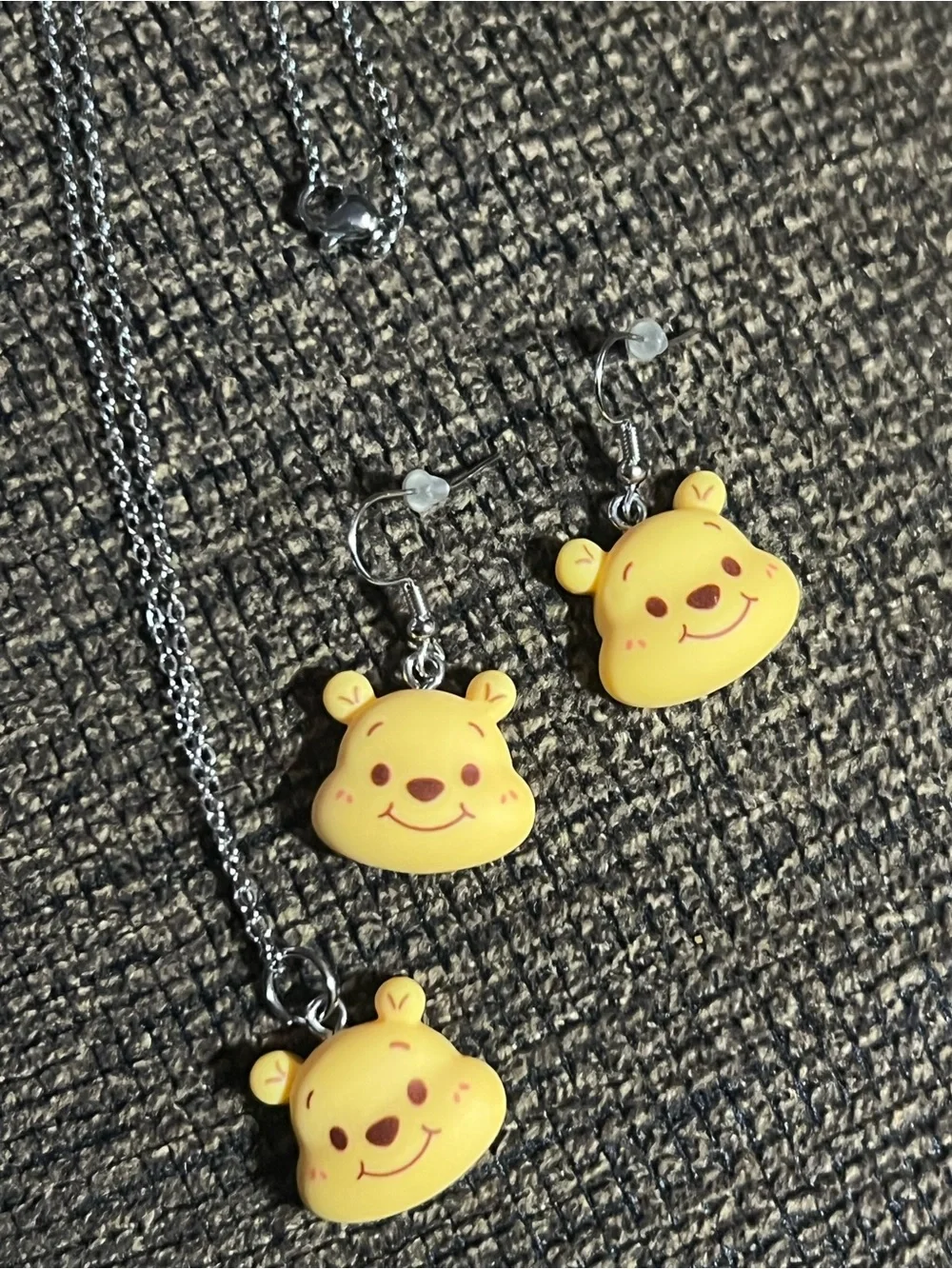 N/A cute yellow